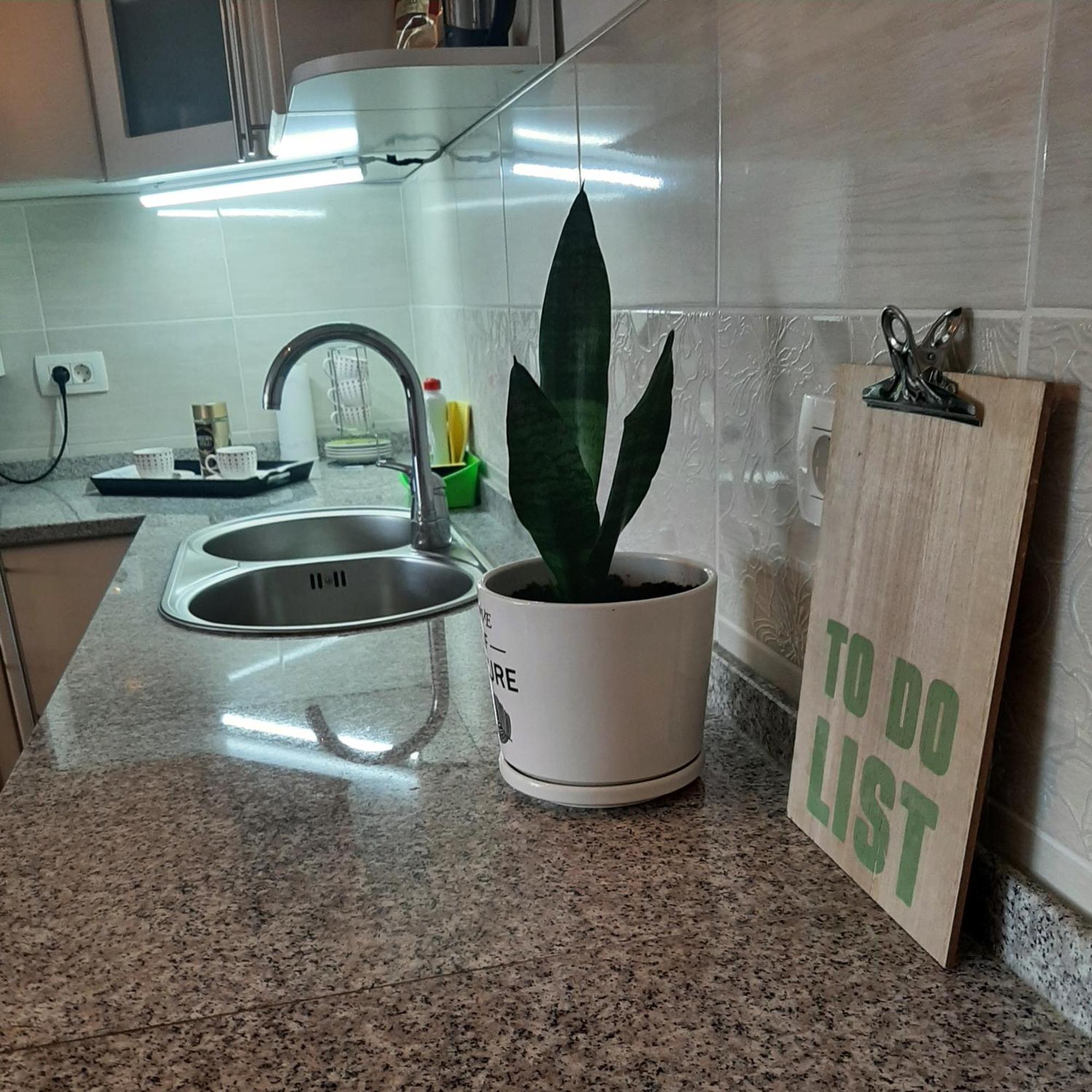 Apartment Mak Мостар Стая снимка